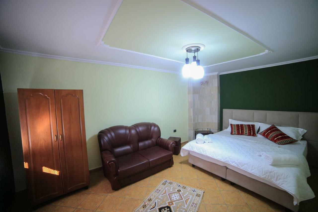 Krujë Kaloshi Villa المظهر الخارجي الصورة